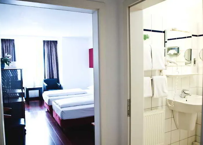 Rugs - Self Check-in 3*