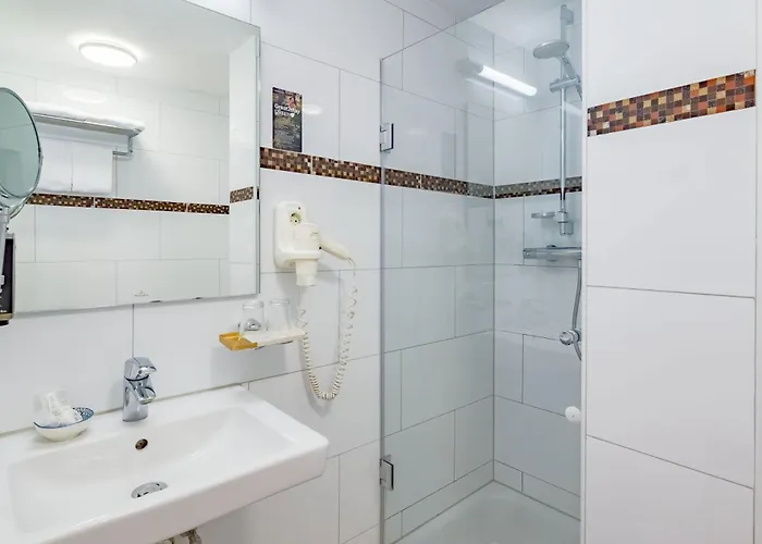 Ξενοδοχείο Rugs - Self Check-in 3*