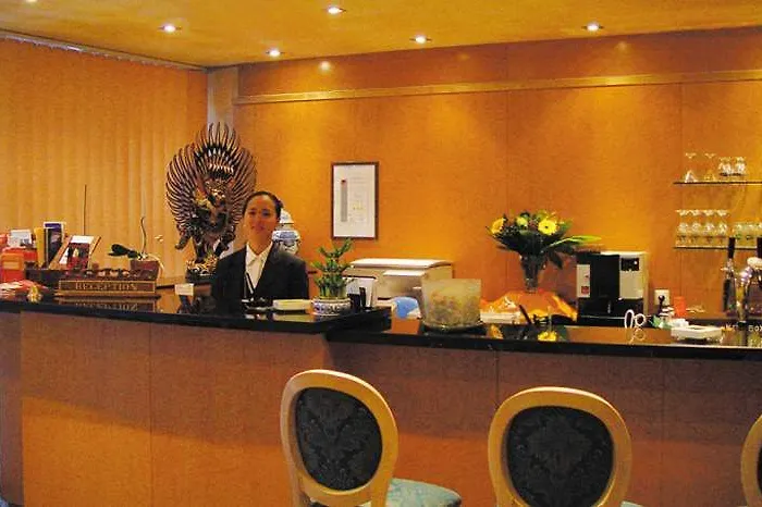 Rugs - Self Check-in Hotell