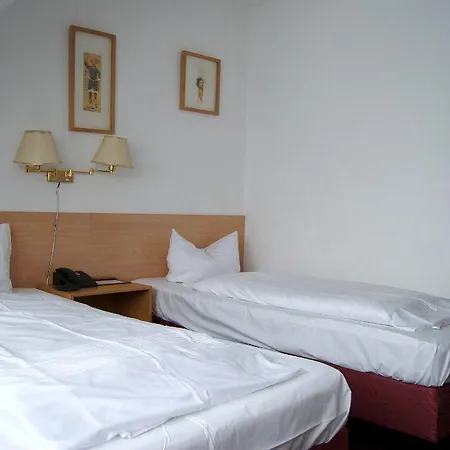 Rugs - Self Check-in 3* Düsseldorf