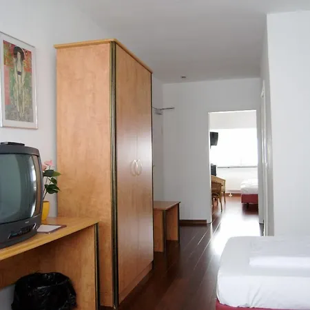 Rugs - Self Check-in 3*