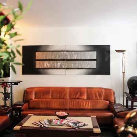 Rugs - Self Check-in Hotel 3*