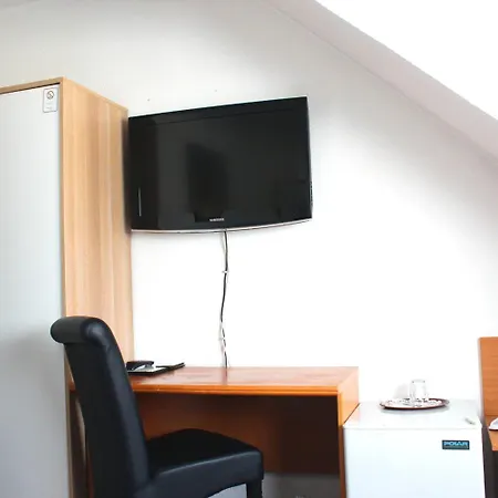 Hotel Rugs - Self Check-in Düsseldorf